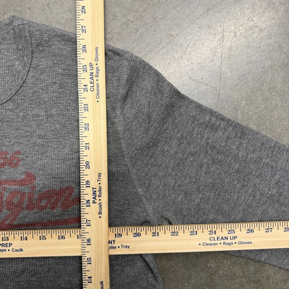 True Religion Mens Gray Waffle Knit Thermal Long Sleeve Graphic Shirt XXXL USA