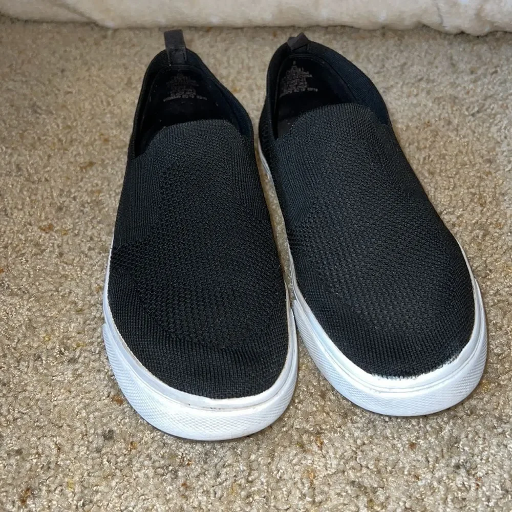 Old Navy - boys jet black and white slip on sneakers