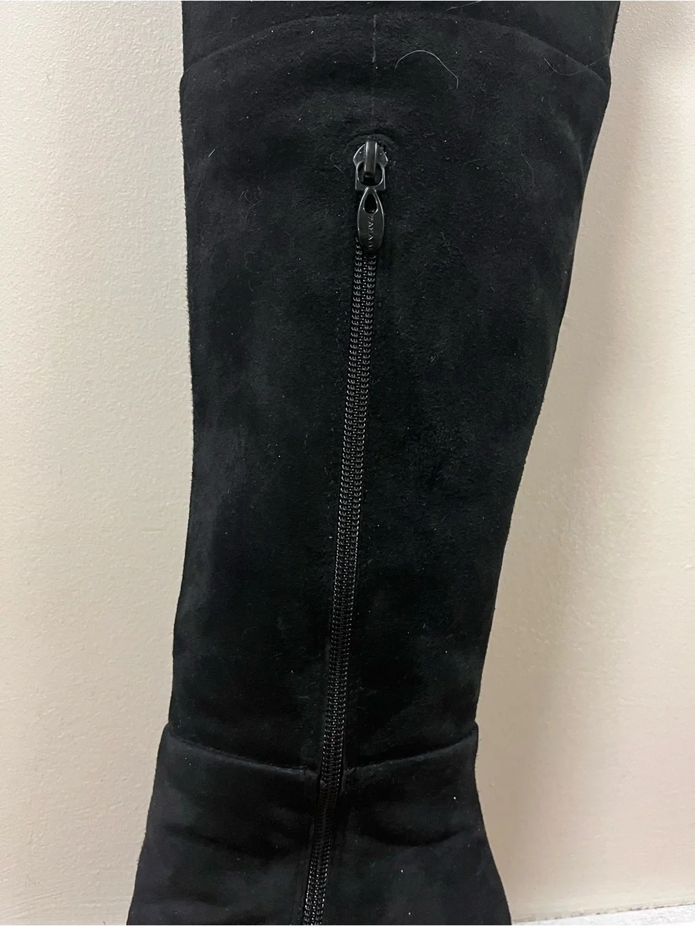 Tahari sleek black