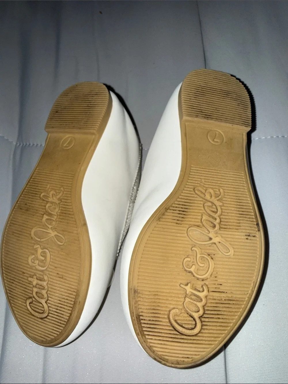 Cat & Jack classic white