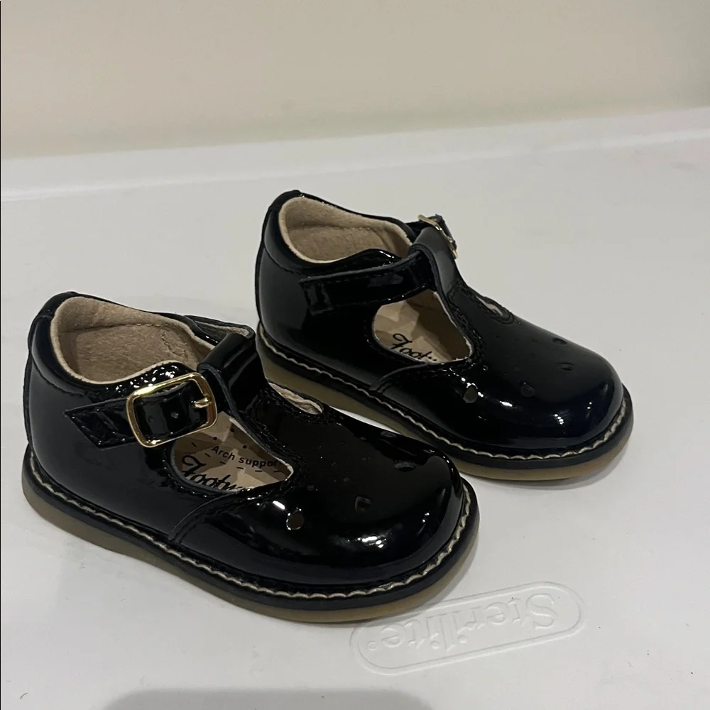 FootMates durability black size