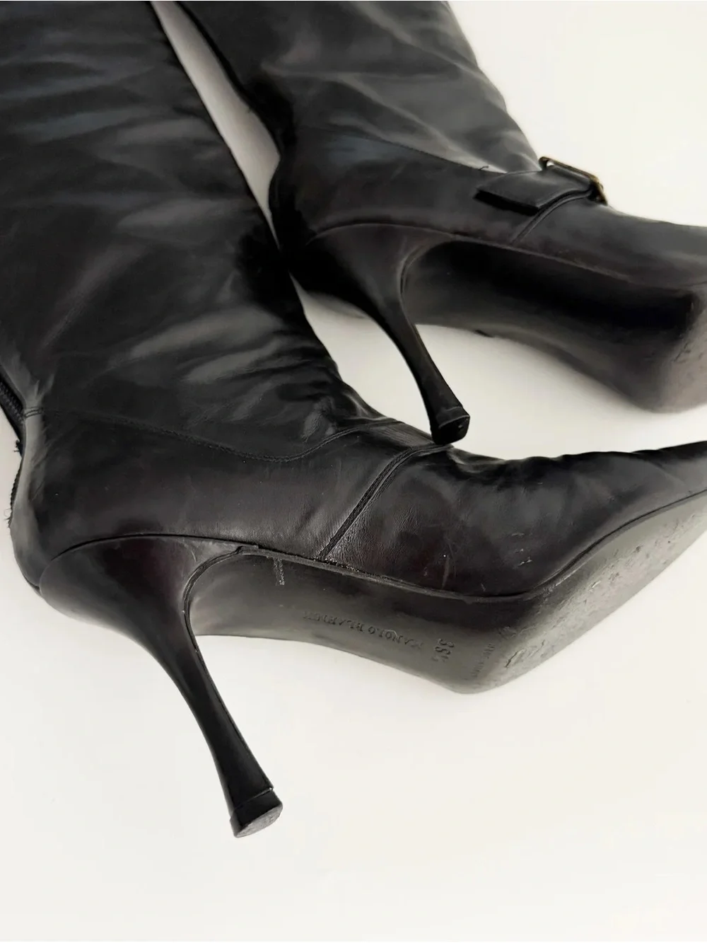 Manolo Blahnik manolo blahnik