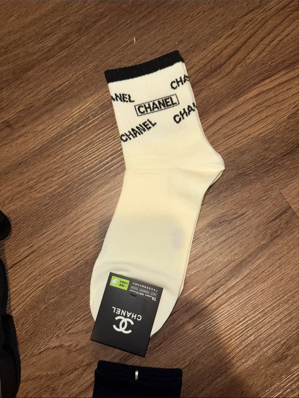 Unbranded assorted chanel