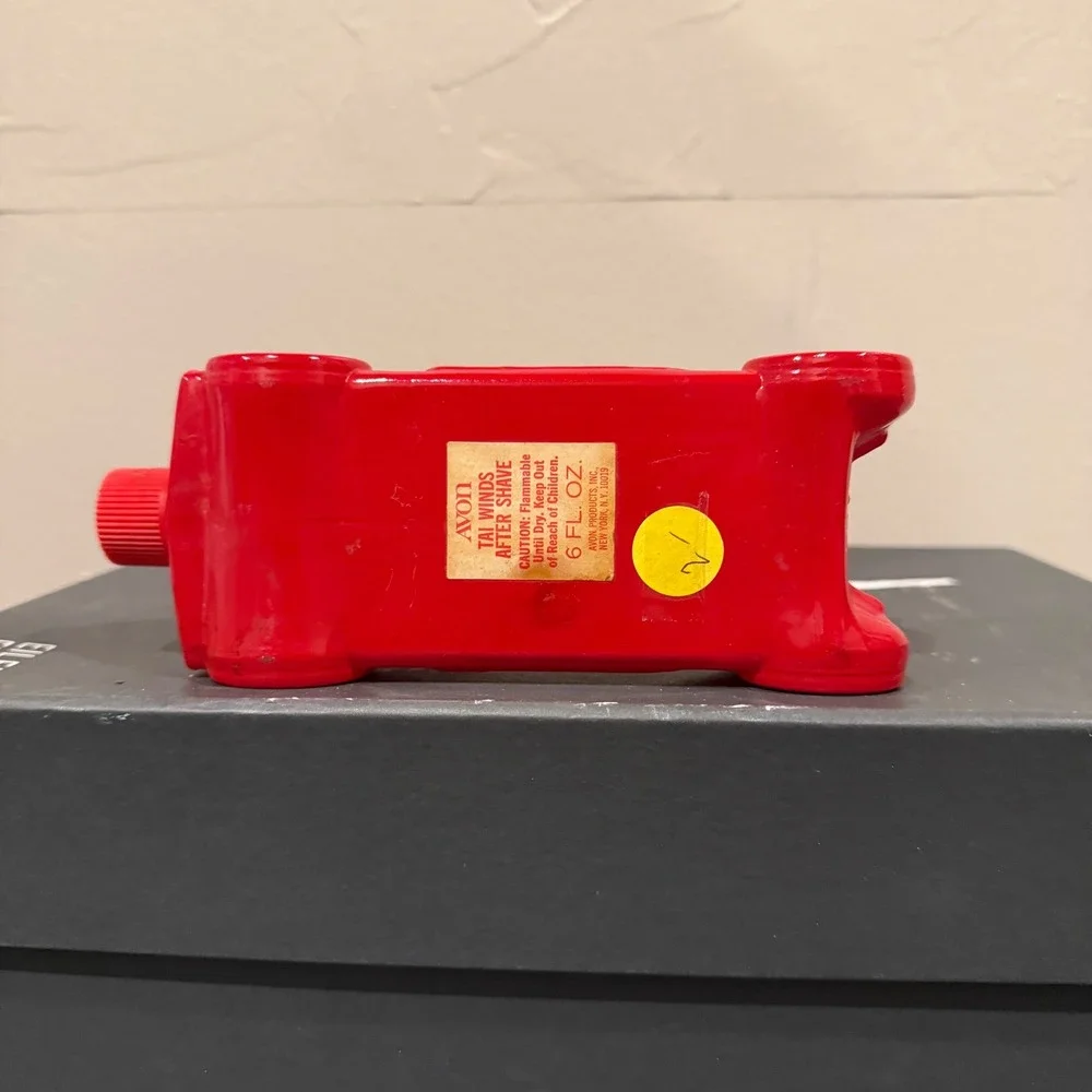Vintage Avon Tai Winds After Shave Red‎ Car Bottle Collectible Decor
