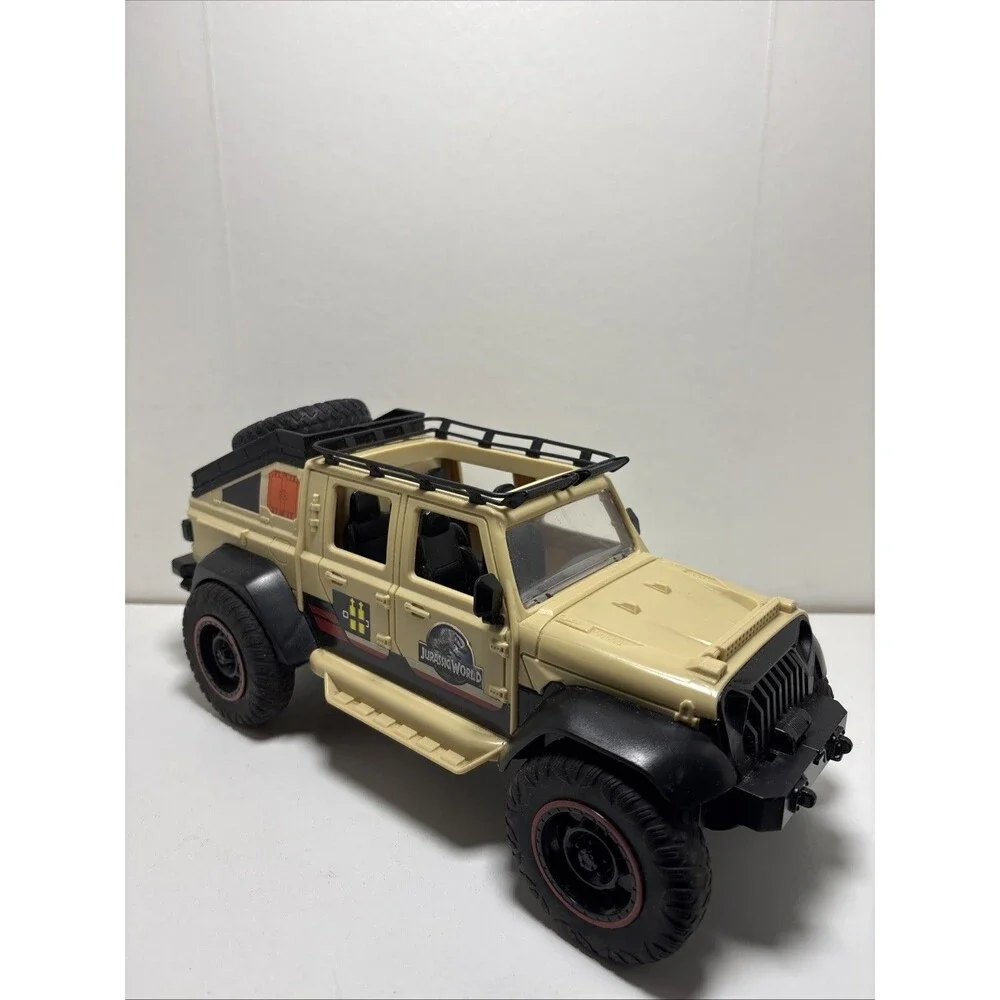 Mattel while vehicle