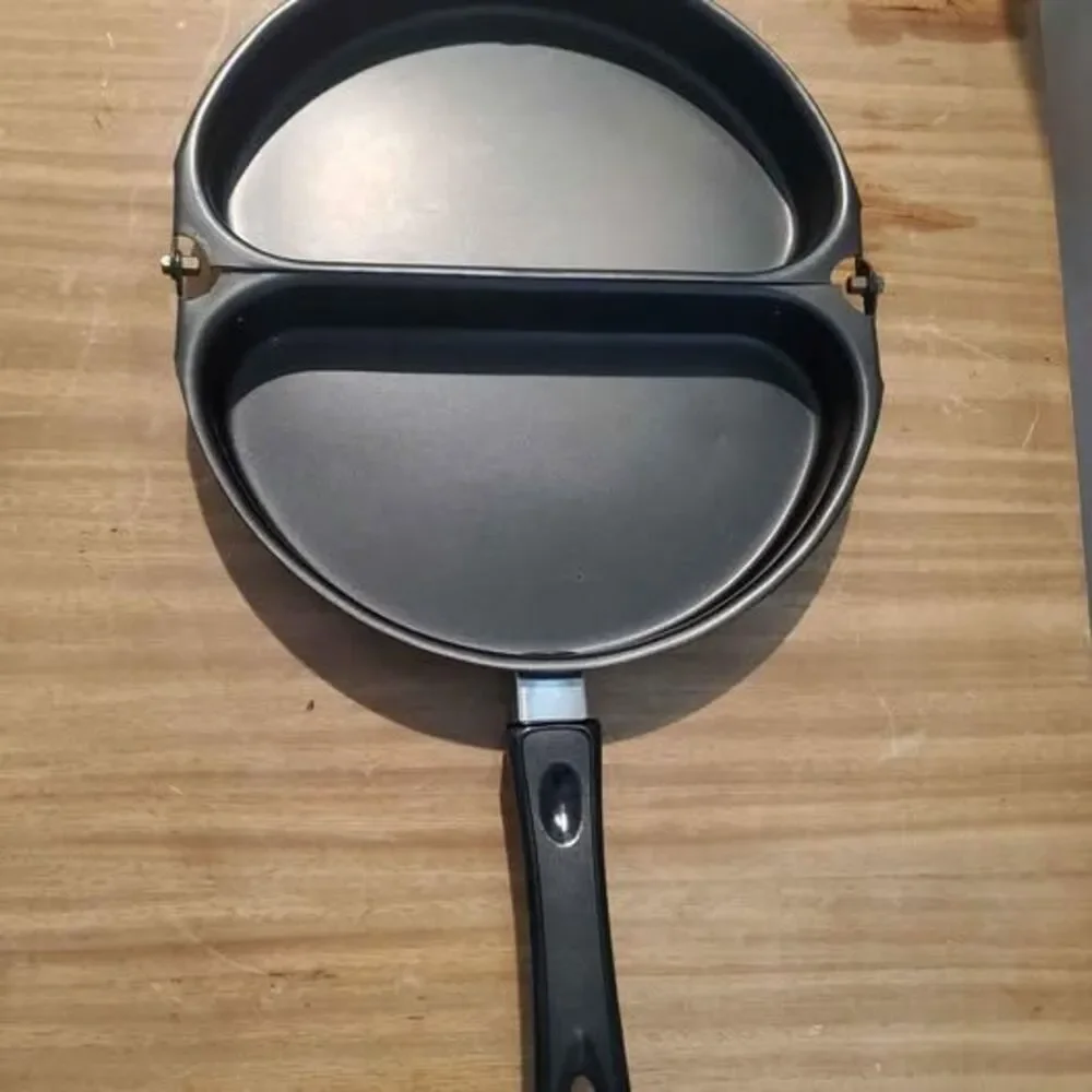 Nonstick Omelette Pan