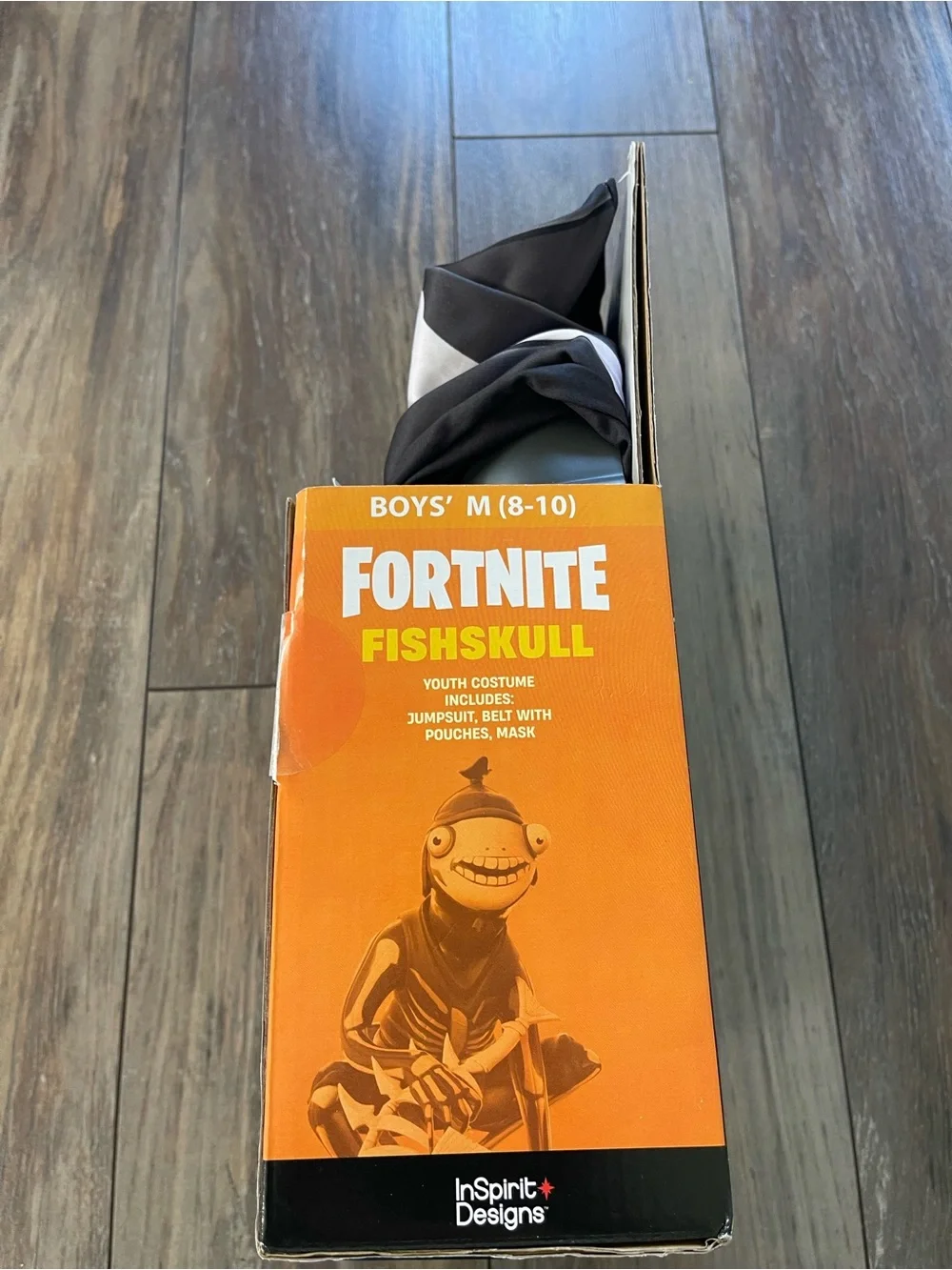 Fortnite Fishskull Youth Halloween Costume for Boys size M (8-10) NWT 3pcs set