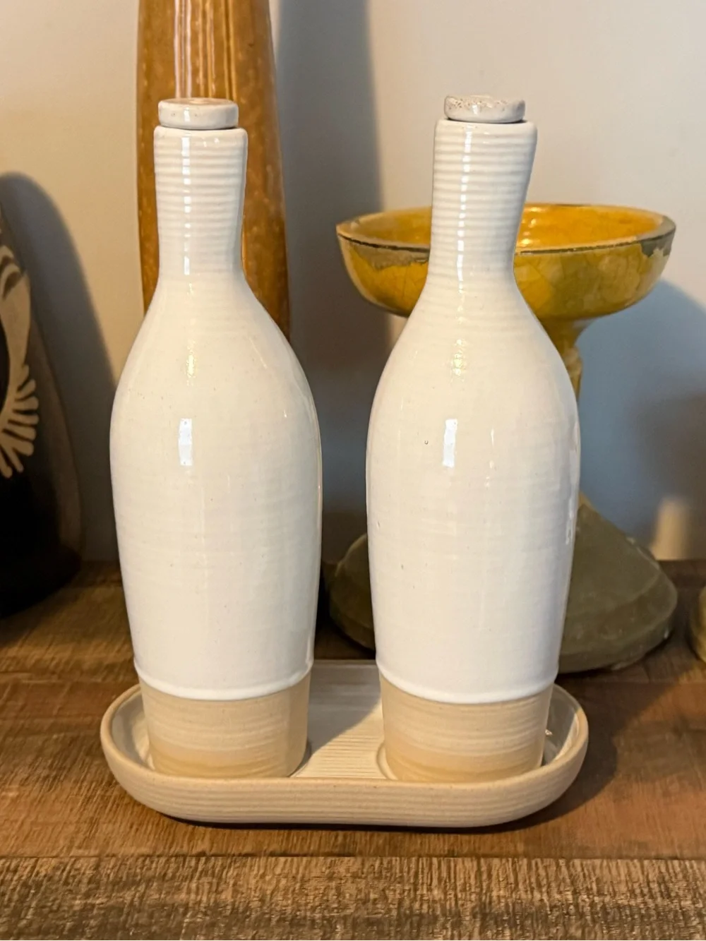 New Quinn Pottery Barn Handcrafted Oil and Vinegar Cruet Service Set, White