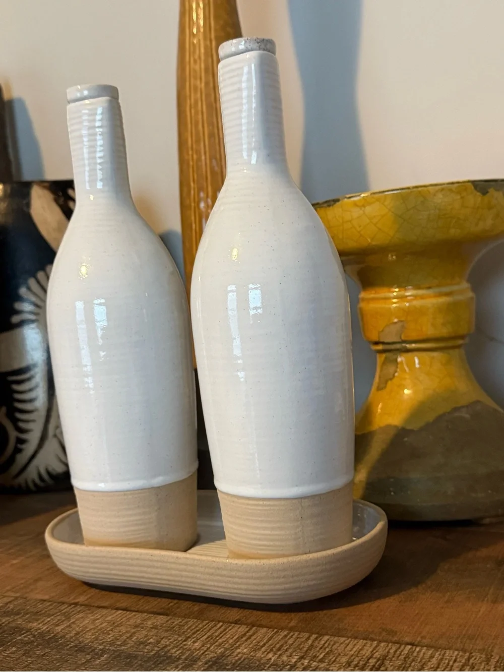 New Quinn Pottery Barn Handcrafted Oil and Vinegar Cruet Service Set, White