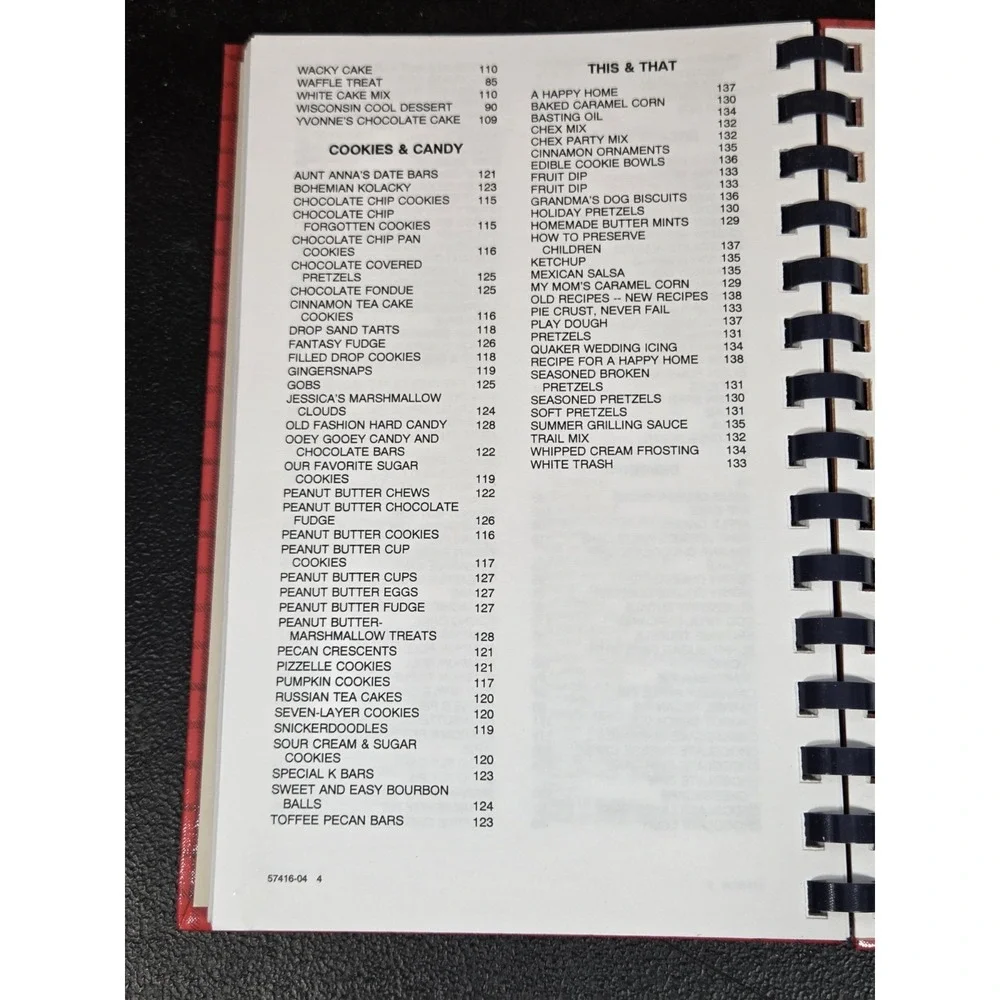 Scott Middle School Families Cookbook Coatesville, Pennsylvania Recipe Book 2004