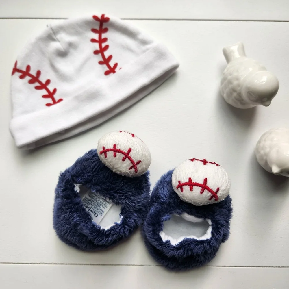 Baby‎ Baseball Hat and Fuzzy Booties Set size 0-6M White Navy Red
