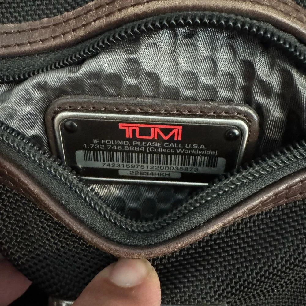 Tumi alpha bravo