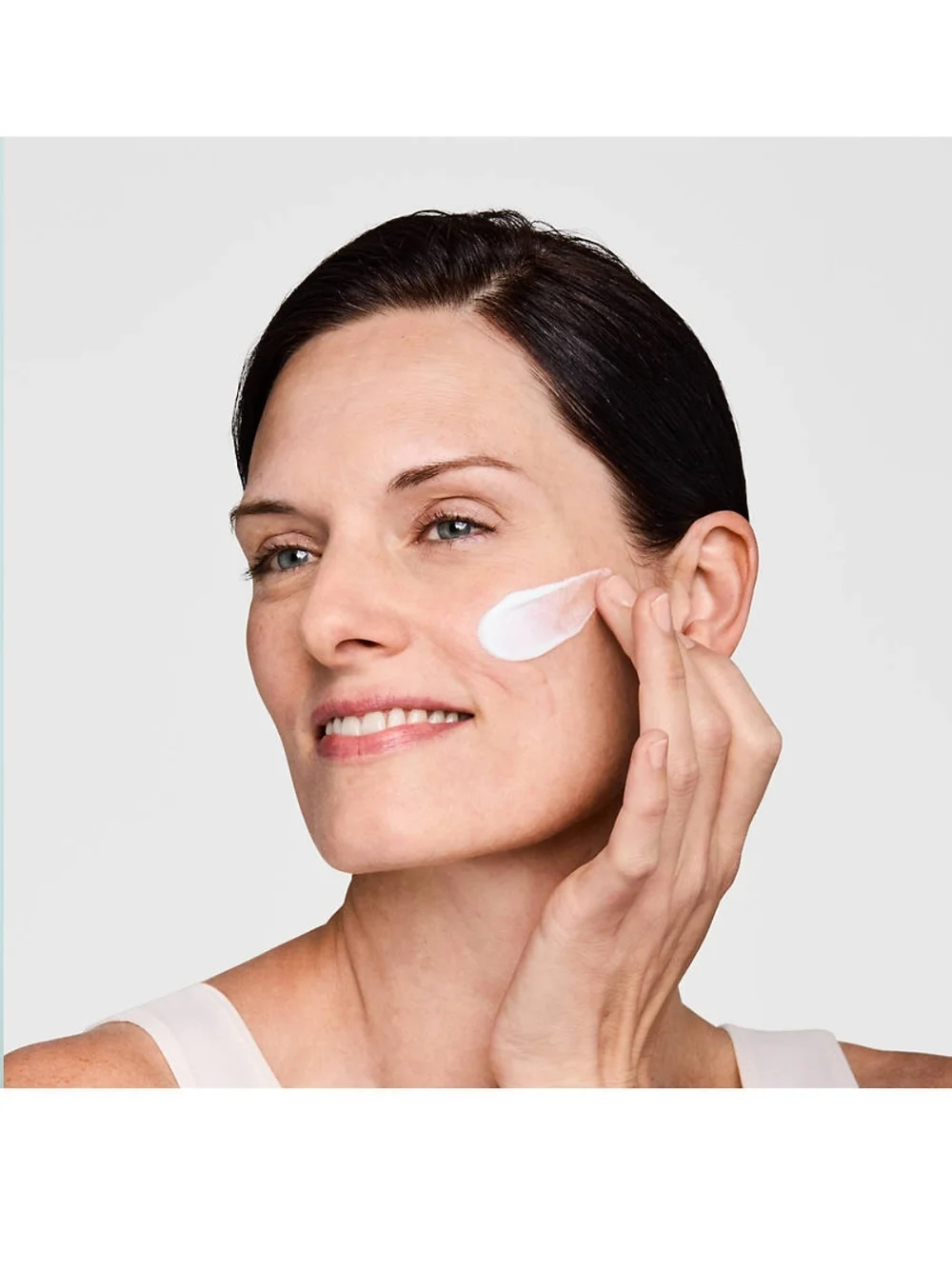 Estee Lauder free shipping