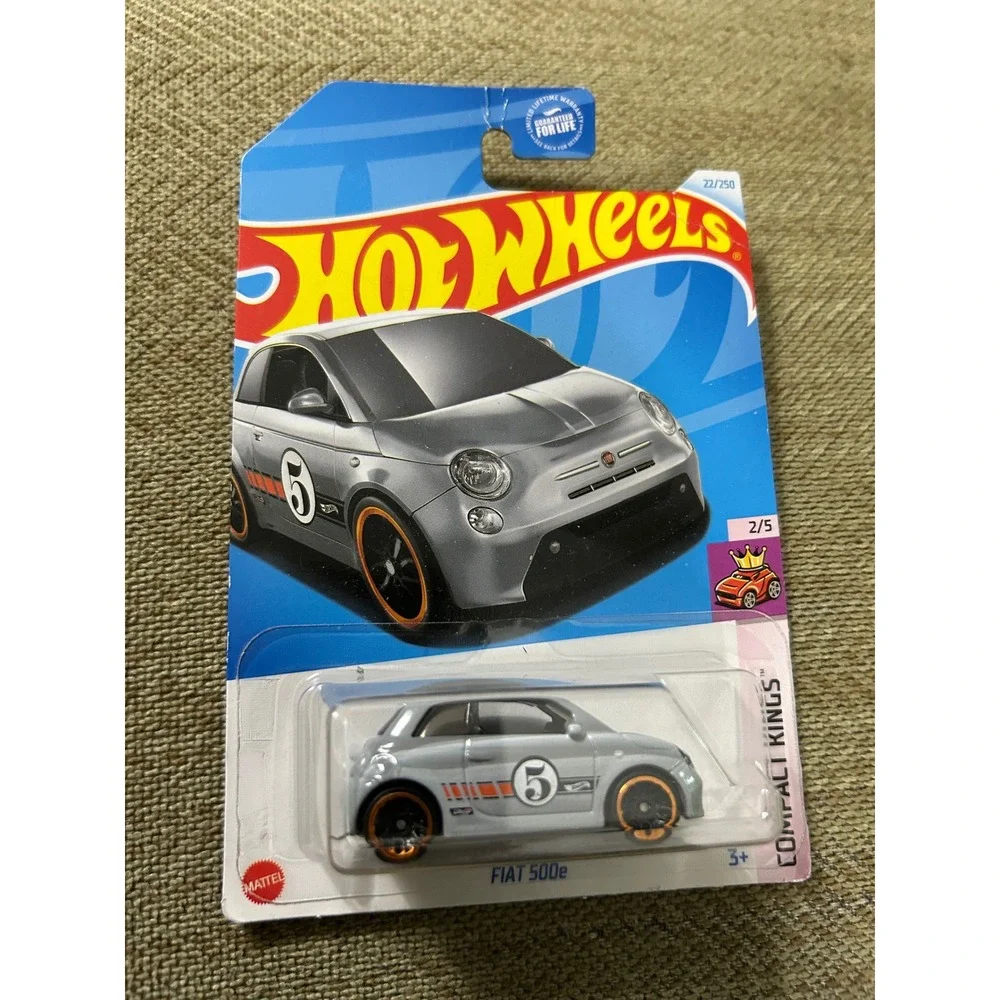 Hot Wheels Fiat 500e Grey Compact Kings‎ 2/5 Diecast Car 22/250 HTC18-N9C0A 2022