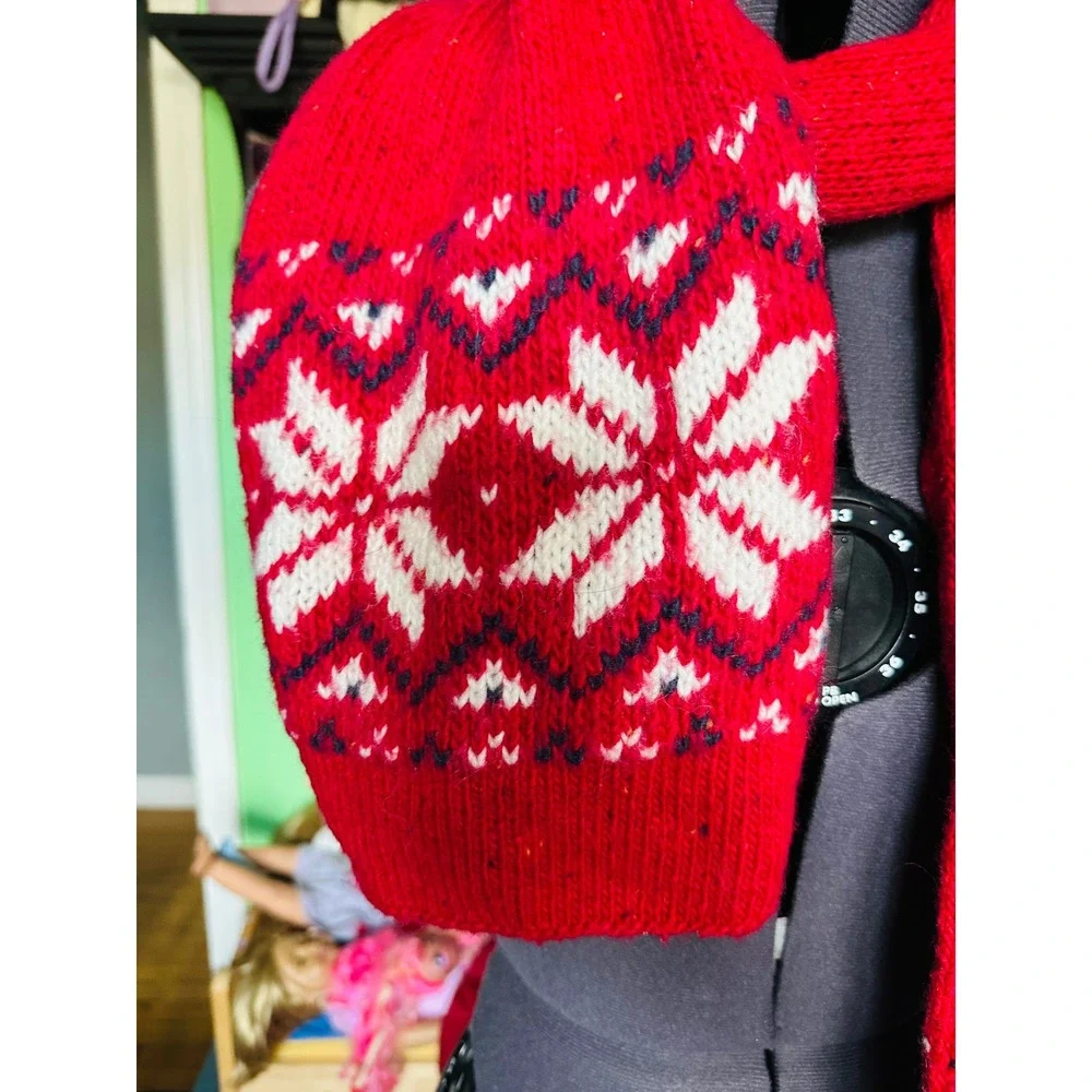 Tommy‎ Hilfiger Fair Isle Red Snowflake Scarf