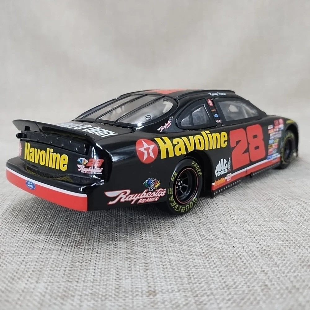 1:24 Action Diecast Nascar 1999 Kenny Irwin #28 Ford Taurus Texaco Mac Tools