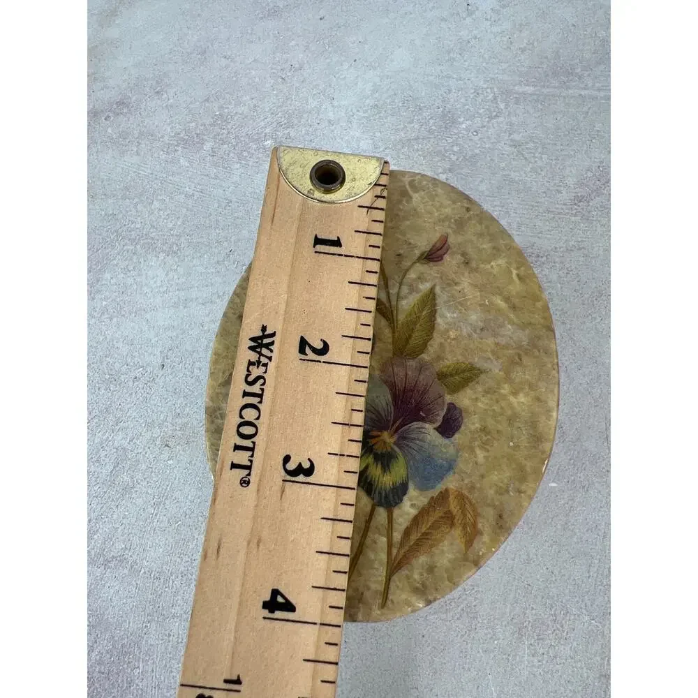 unbranded vintage marble