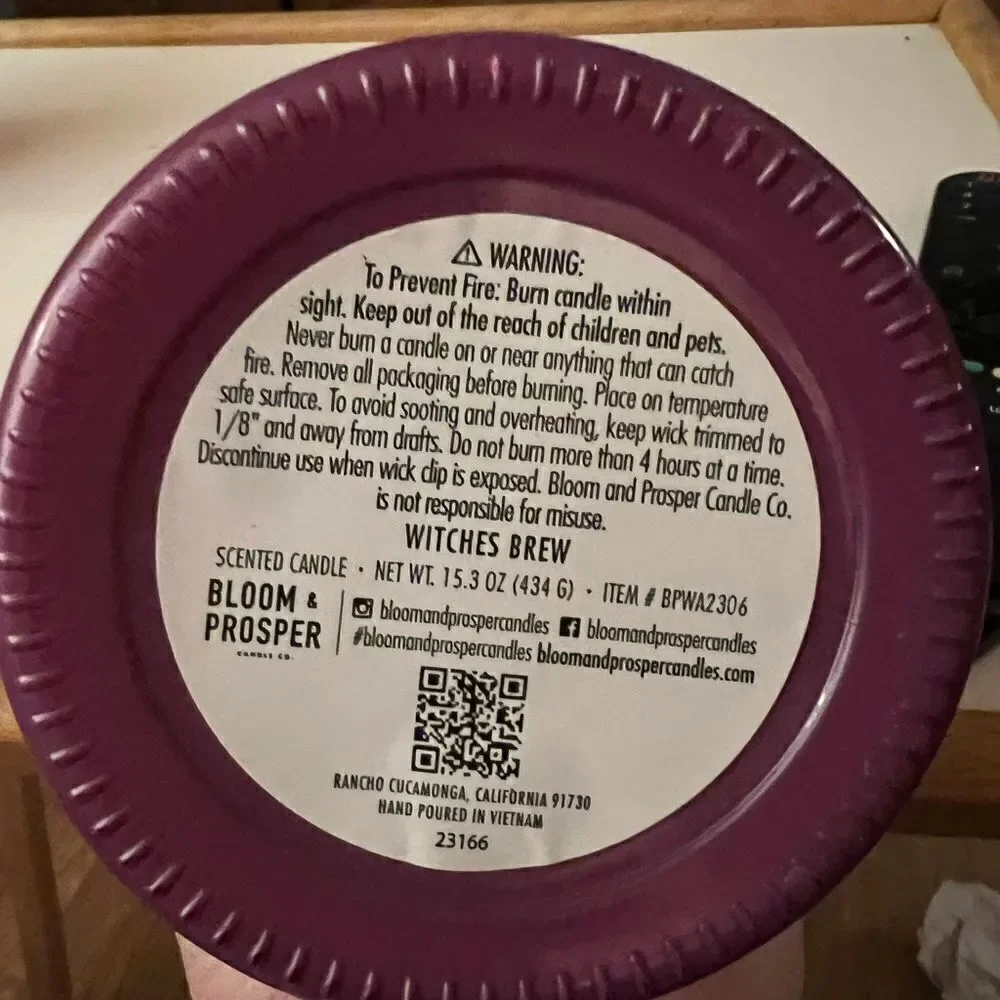 Bloom & Prosper pinot noir