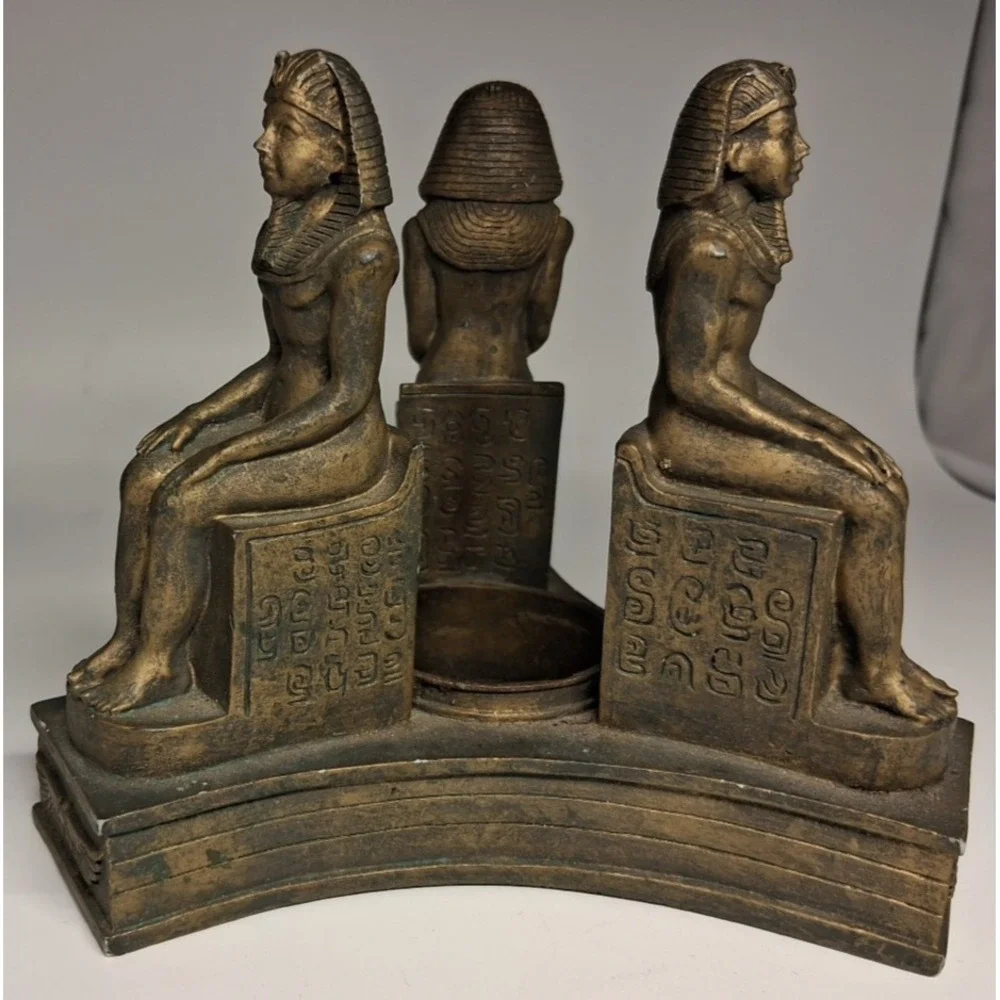N/A three egyptian