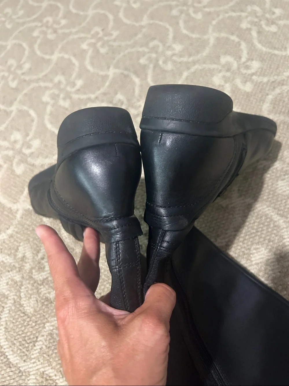 Clarks Cheyn Whisk Knee-High Leather Riding Boot 8.5 wide calf