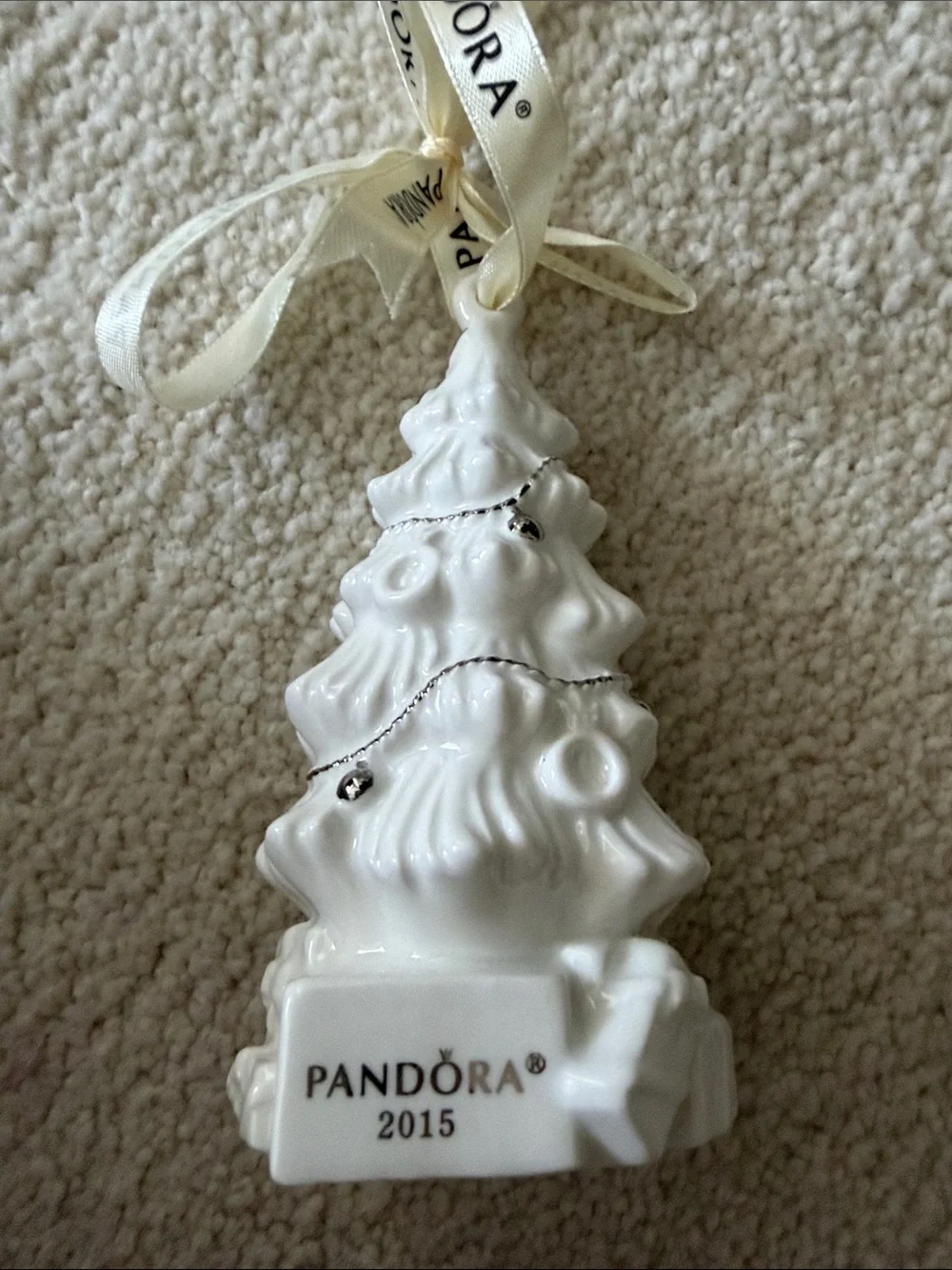 Pandora porcelain style