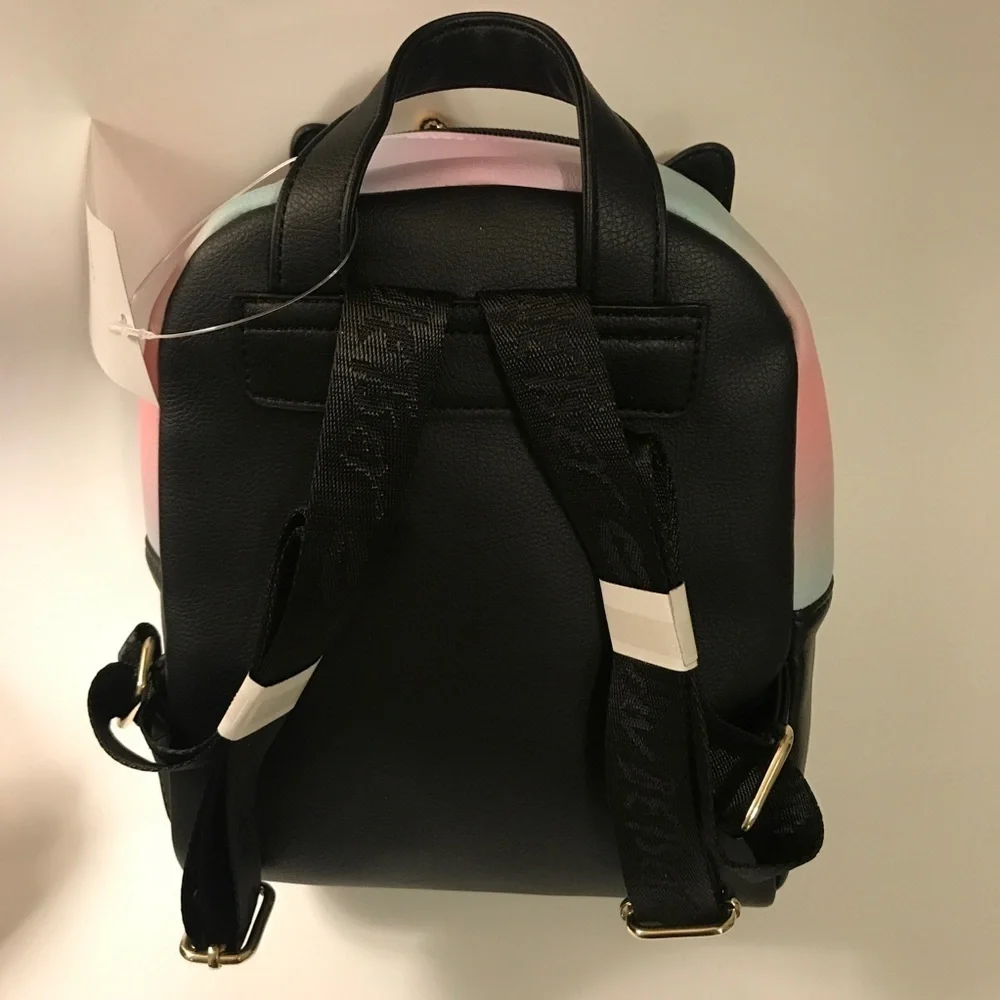 Betsey Johnson 🦄betsey johnson