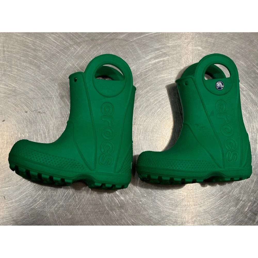 CROCS waterproof pull