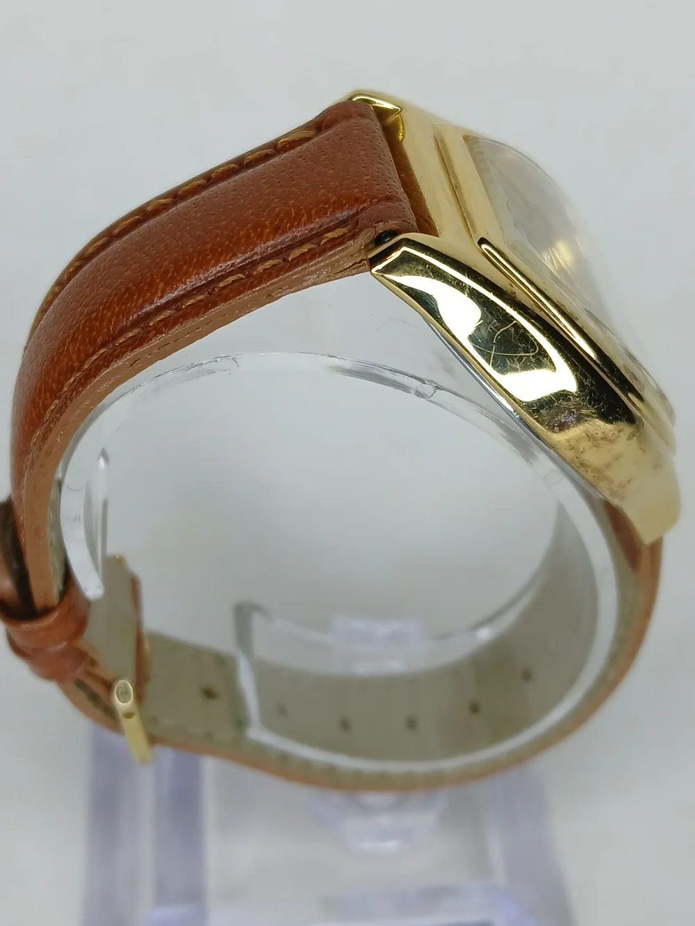 Guess classic wristwatch