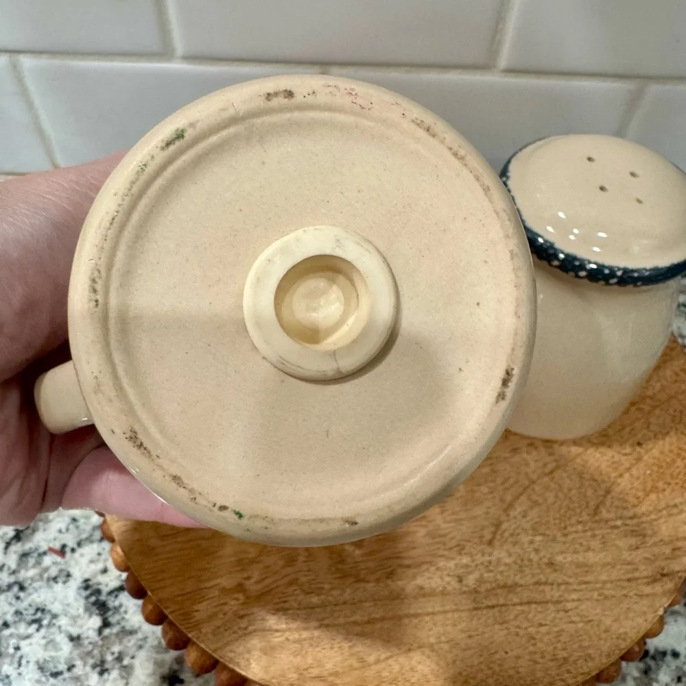 Source Unknown charming ceramic