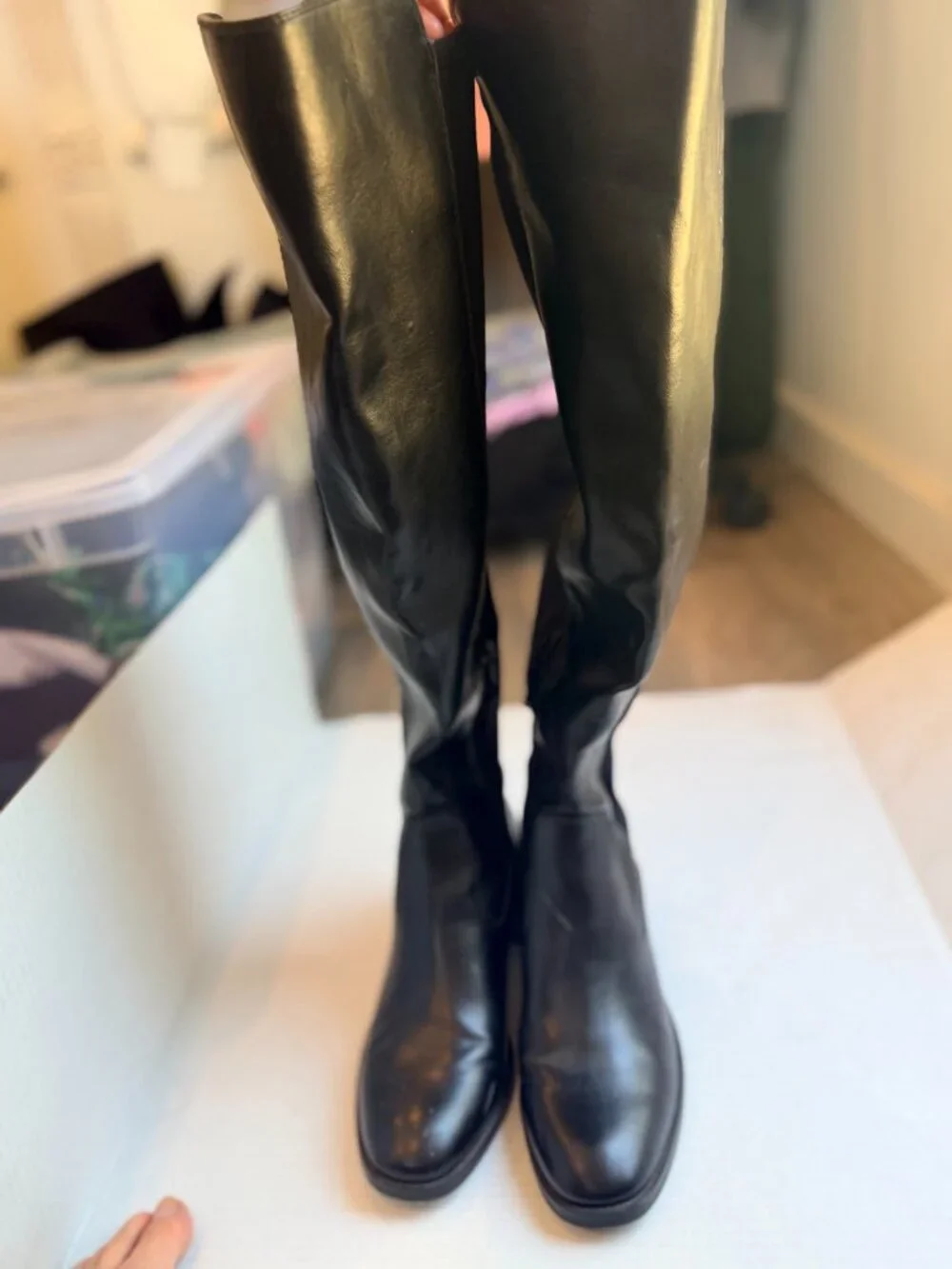Unisa Collean Black Over The Knee Stretch Tall Boots Flat Low Heel Size 7.5