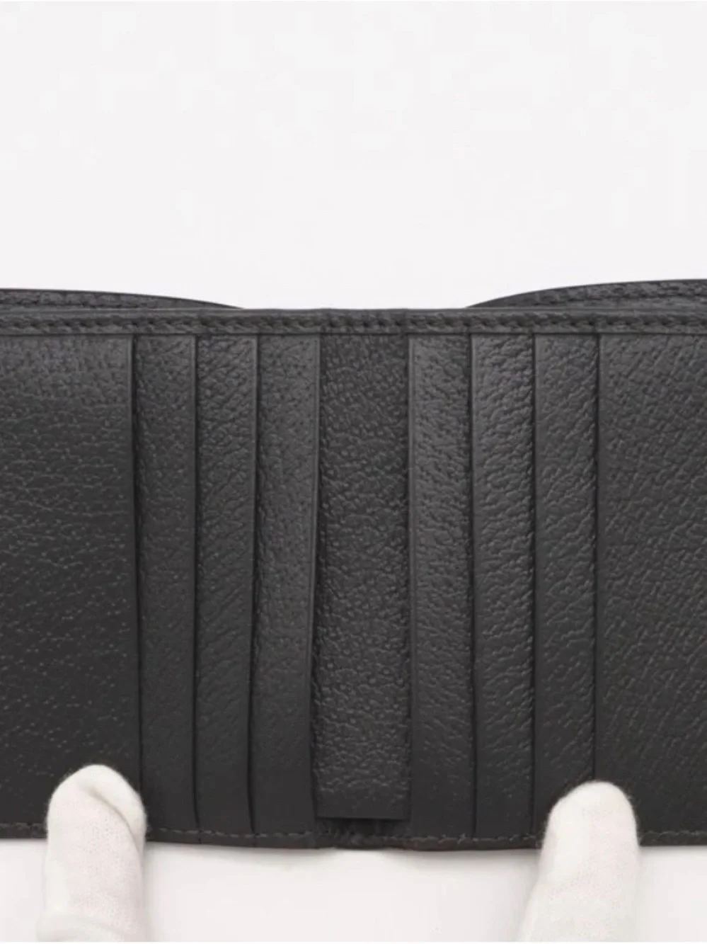 Gucci classic gg