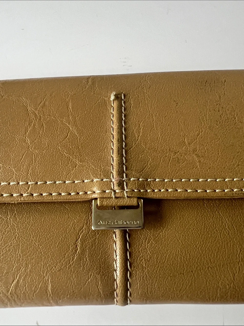 Liz Claiborne Vintage Tan Beige Wallet Organizer Clutch Snap Zip Bifold