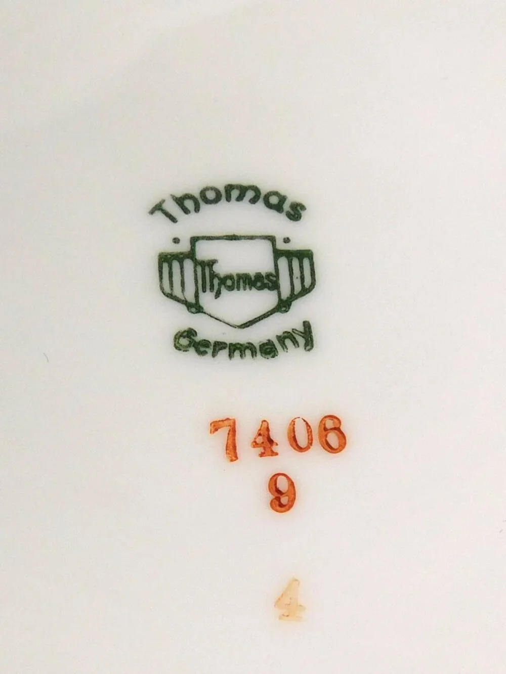 Thomas this white