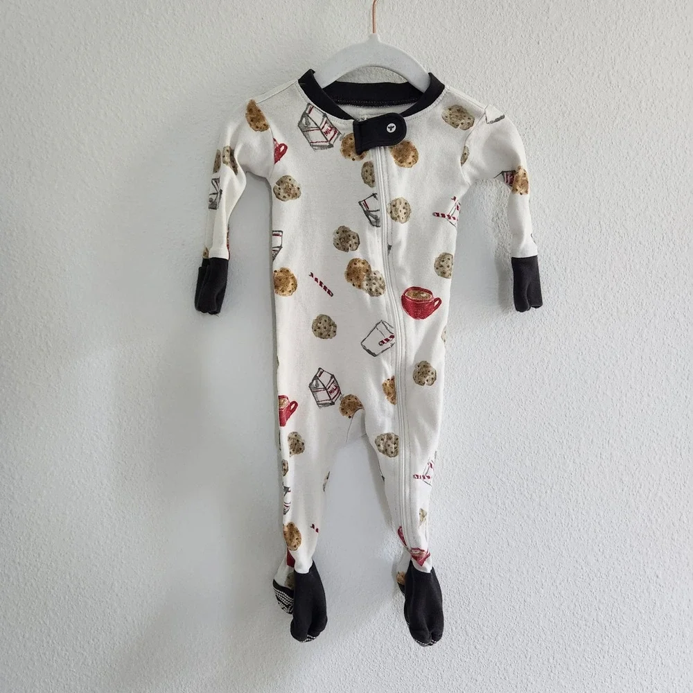 Burts‎ Bees Baby 100% Organic Cotton Milk and Cookies Footed Sleeper 0-3M Zip Up
