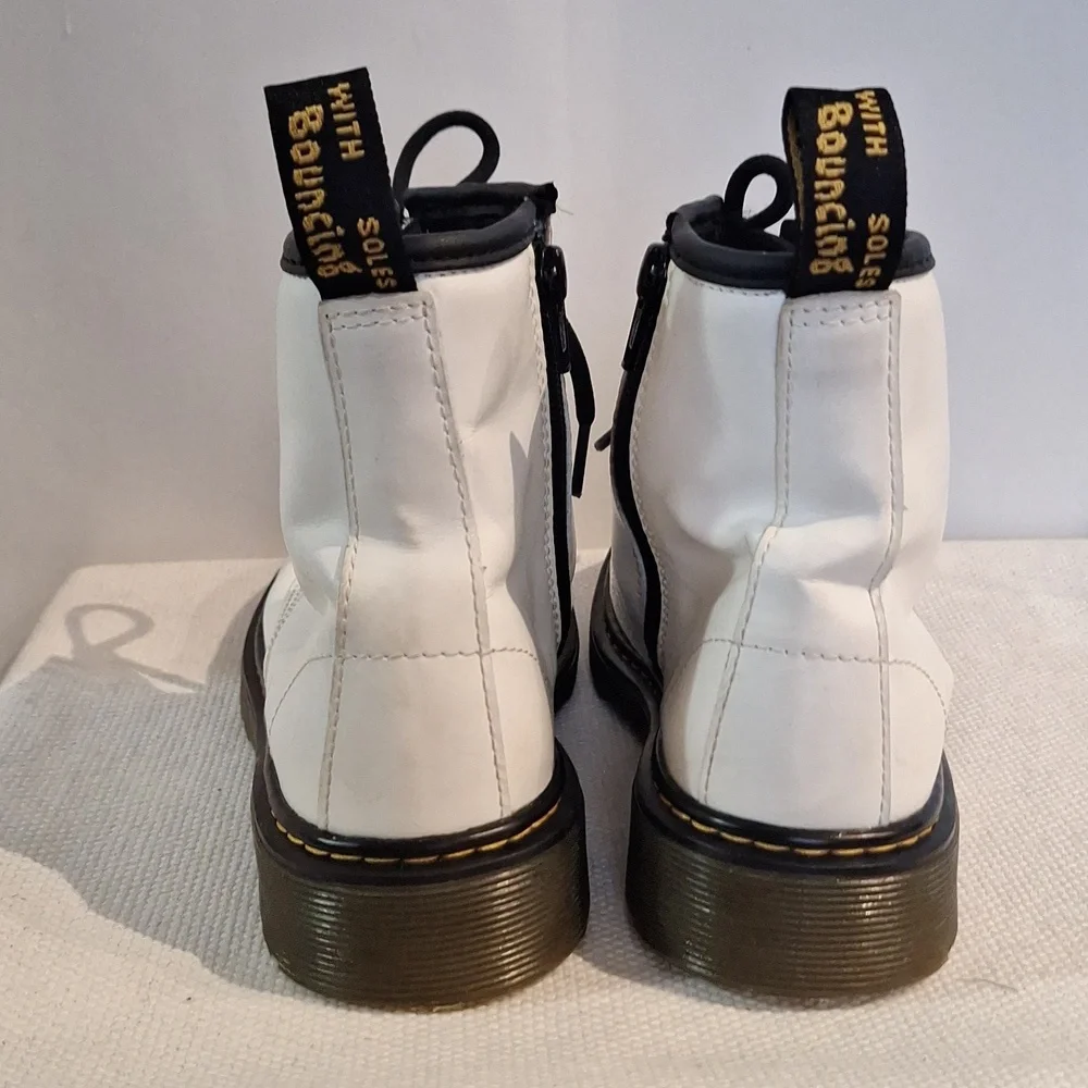 Dr. Martens classic dr