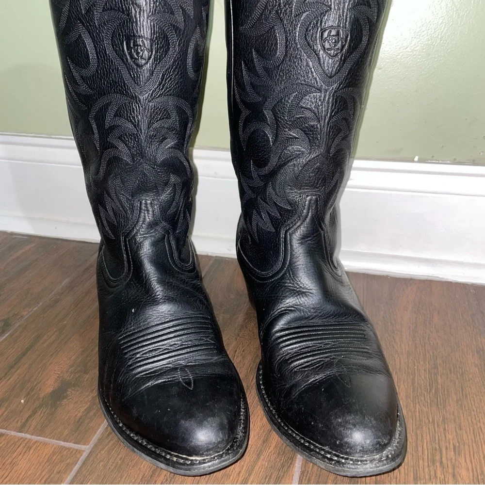 ARIAT Heritage Black Western Men embroidered Cowboy Boots 10.5 D Yellowstone
