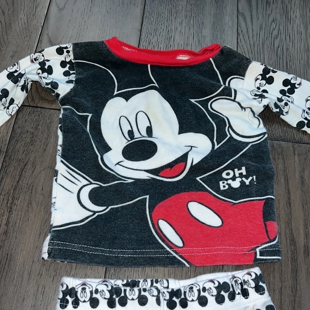 Disney used pajamas