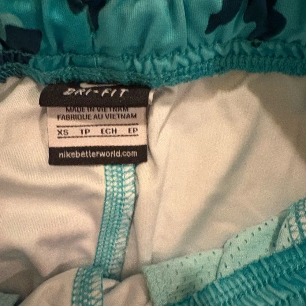 Nike shorts blue