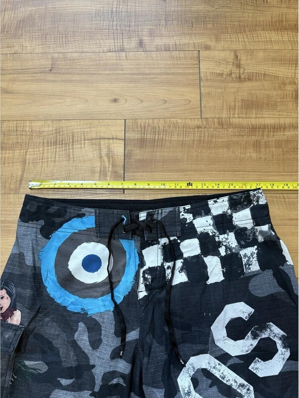 Quiksilver Mens Size 34 Y3K USAF WW2 Bomber P-52 Print Black Camo Board Shorts