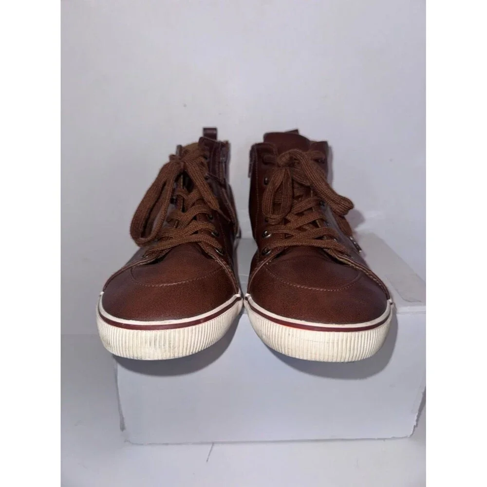 Cat & Jack brown high