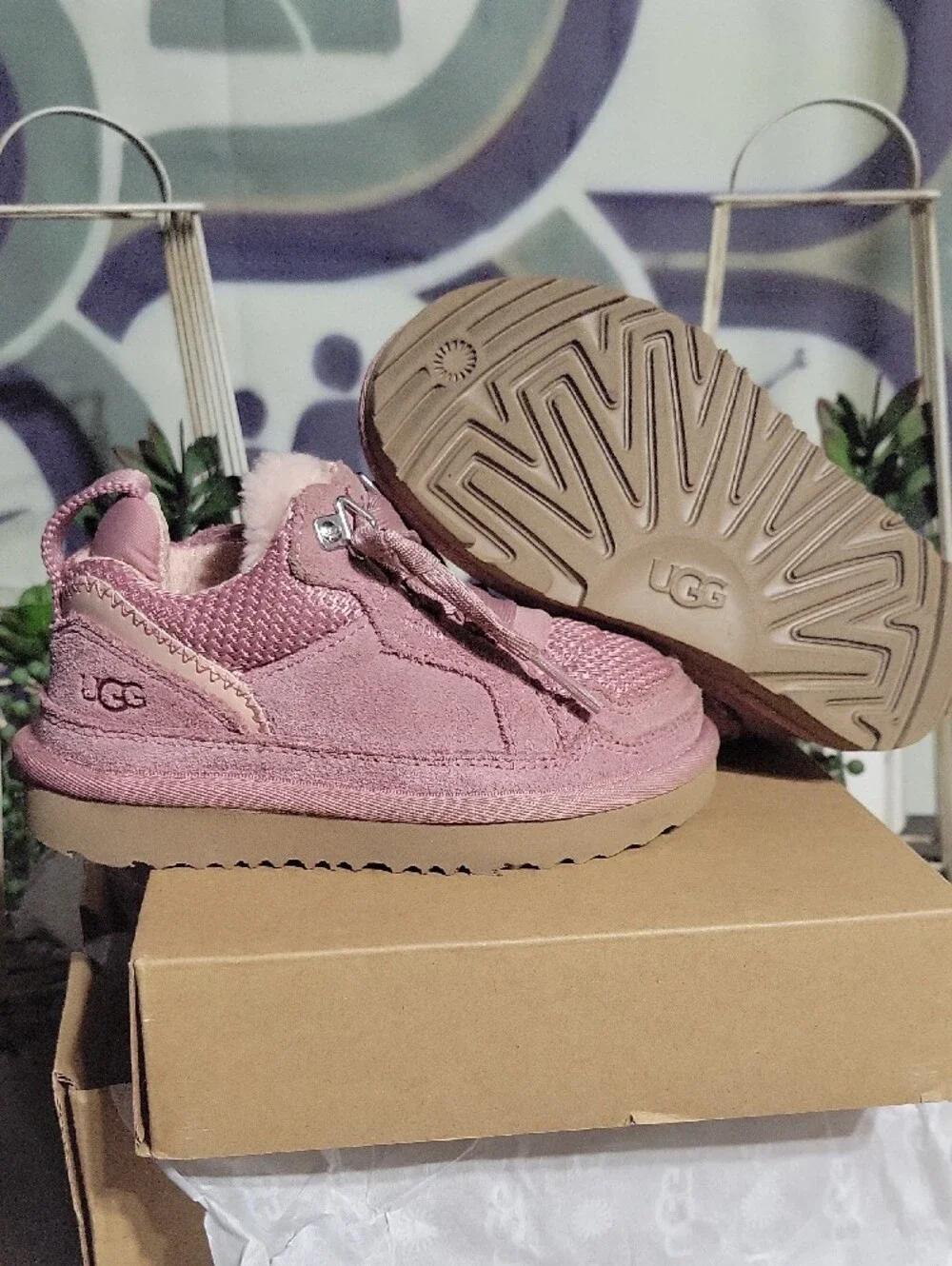 UGG soft pink
