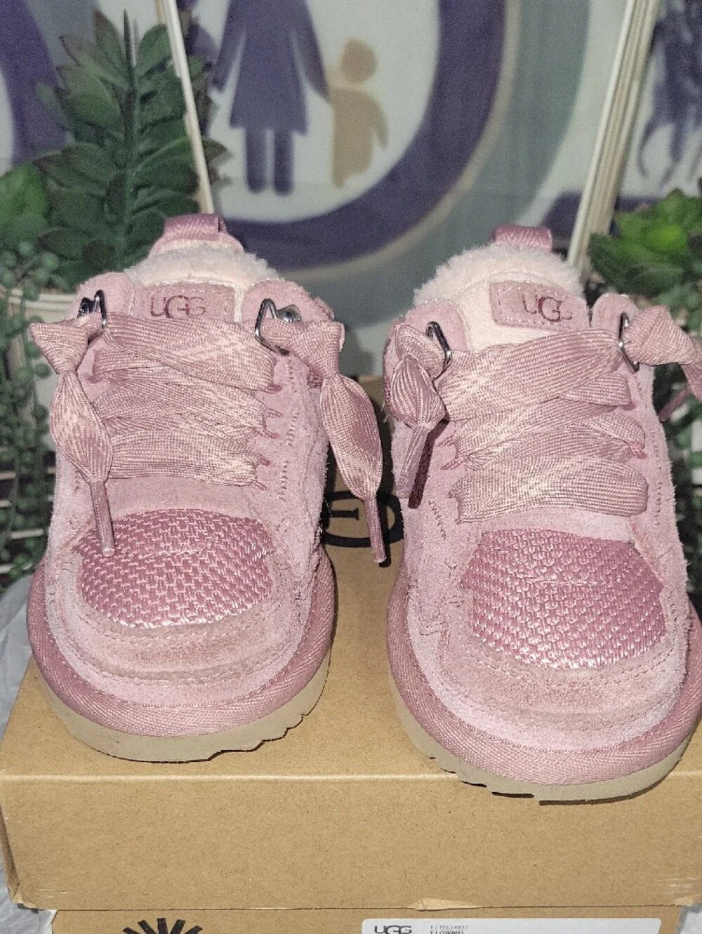 UGG soft pink