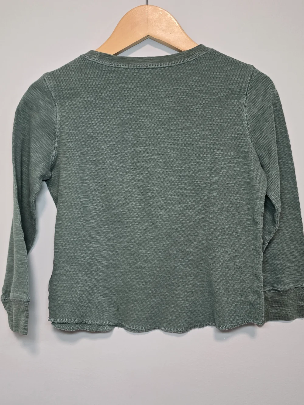 GAP long sleeve