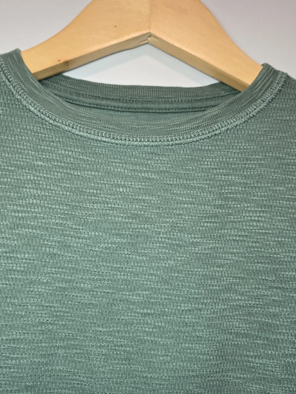 GAP long sleeve
