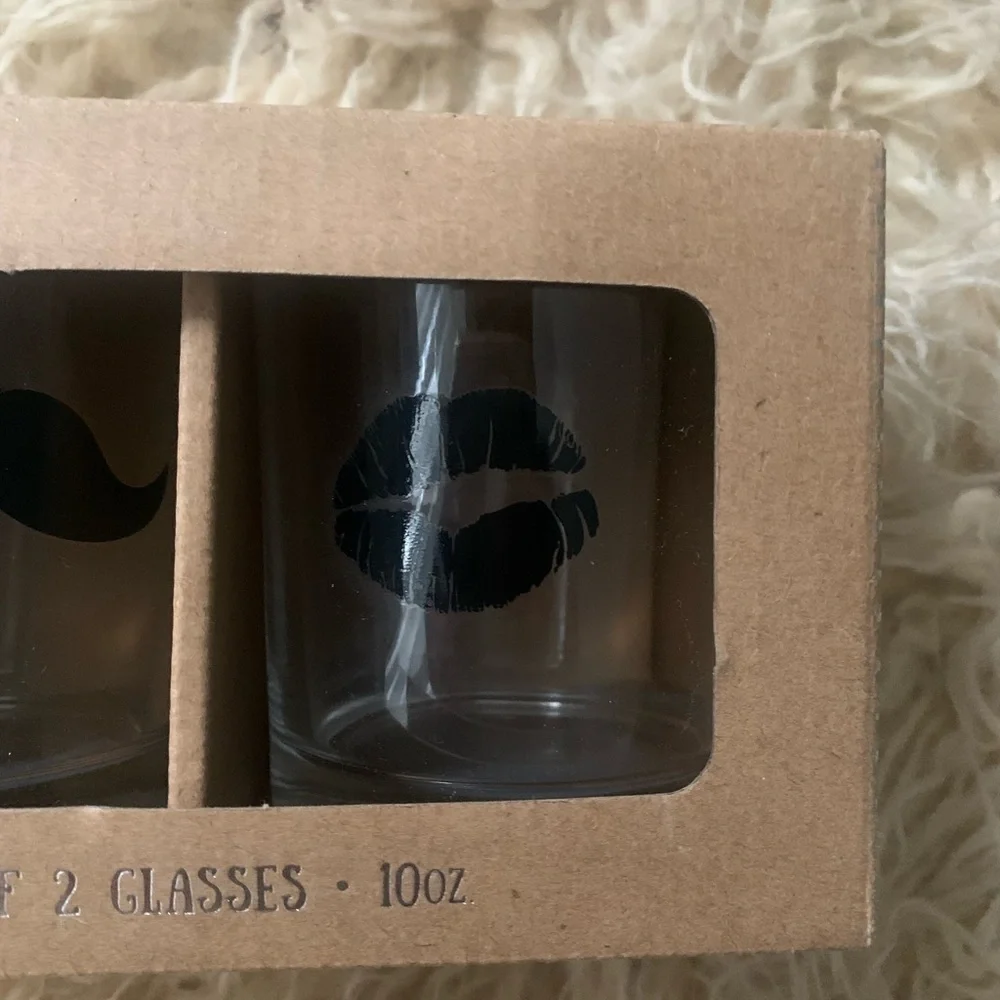 Shot Duo Set Mustache Lips Newlyweds Couple Engaged Dating Groom Bride