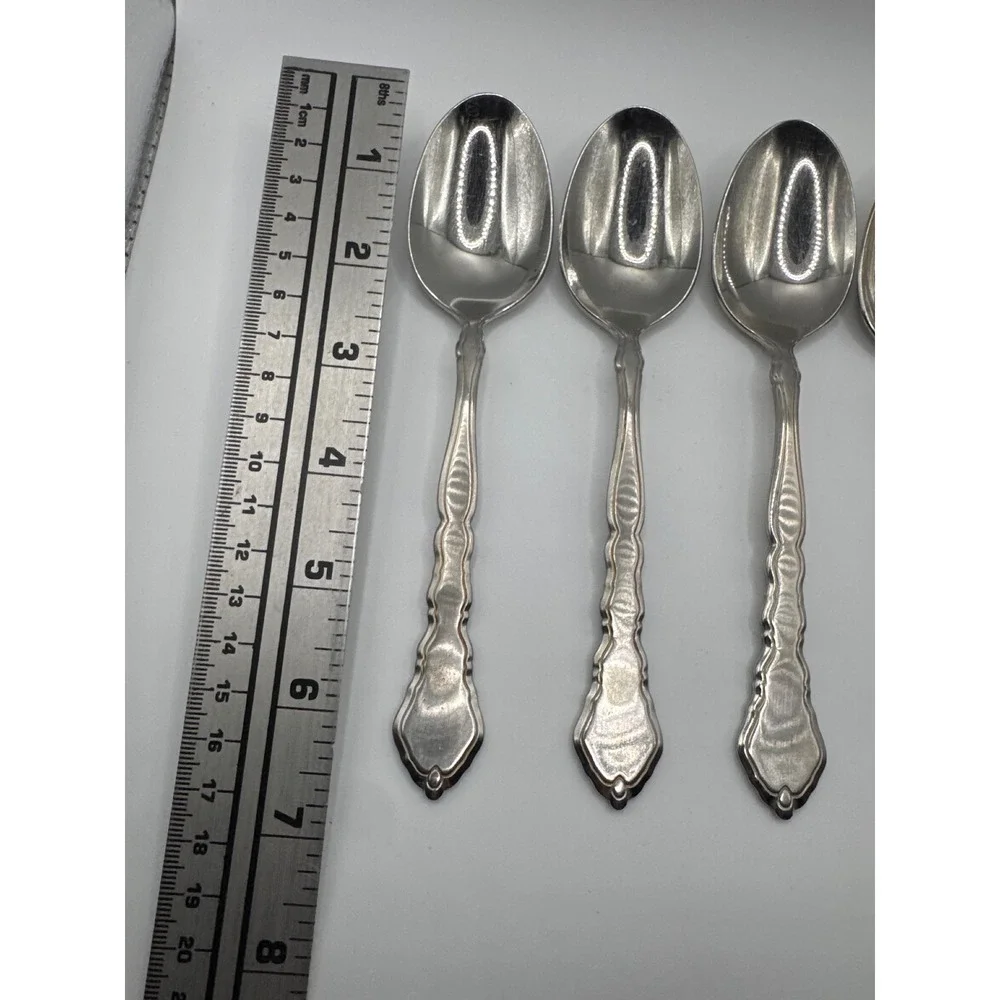 Oneida Royal Chippendale Stainless Teaspoons Set of 4 Glossy USA Made 6 Inch