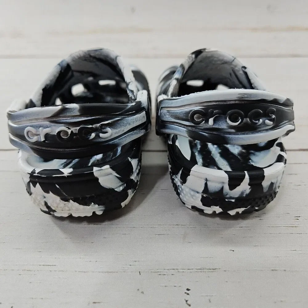 CROCS classic marbled
