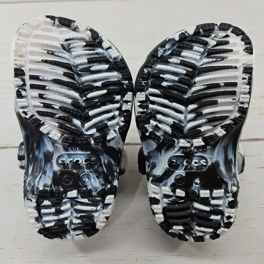 CROCS classic marbled