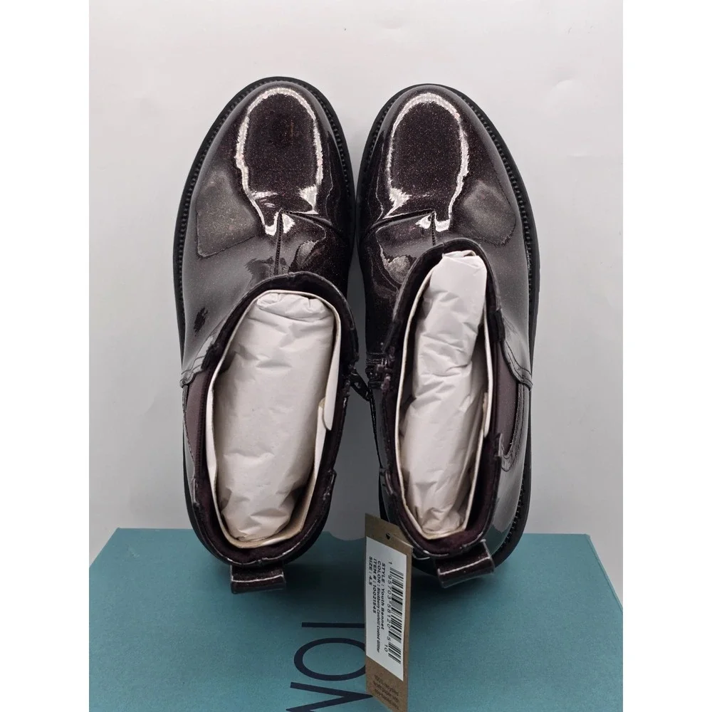 Toms this listing