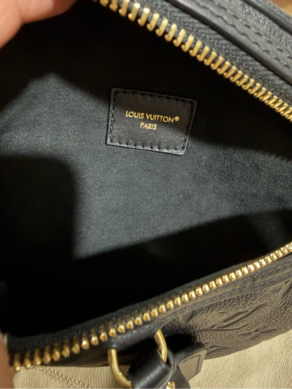 Louis Vuitton like new